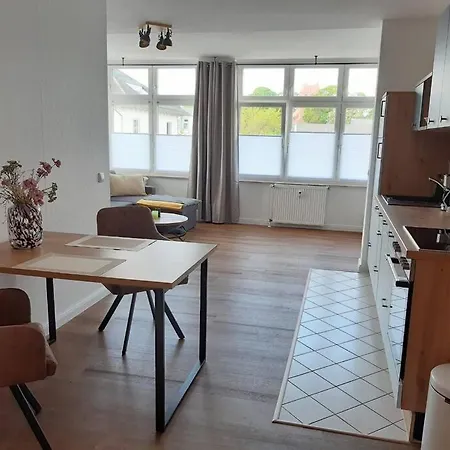 Helle, Offene Whg Im Zentrum Vom Ostseebad 아파트 괴렌